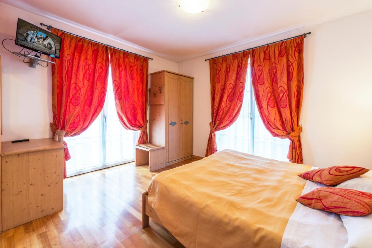 Agritur Casamela Villa Taio Eksteriør bilde
