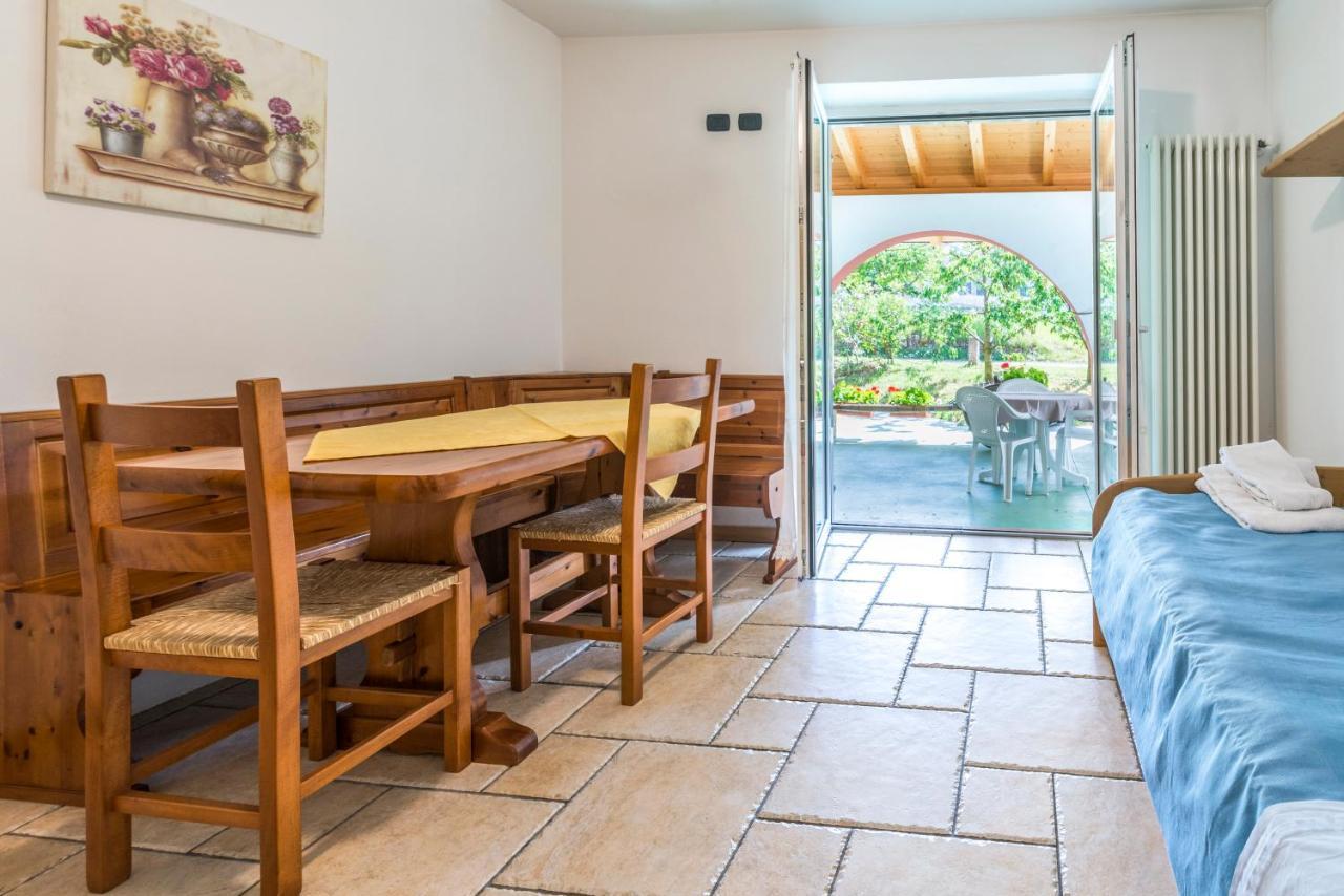 Agritur Casamela Villa Taio Eksteriør bilde
